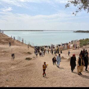 مقاله تحلیل ژیوپلیتیک فقر و نابرابری اقتصادی در سیستان و بلوچستان و تاثیر آن بر افراط گرایی و امنیت ملی
