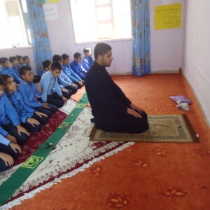 گزارش تخصصی نهادینه کردن و علاقه مند کردن دانش آموزان به شرکت در نماز جماعت